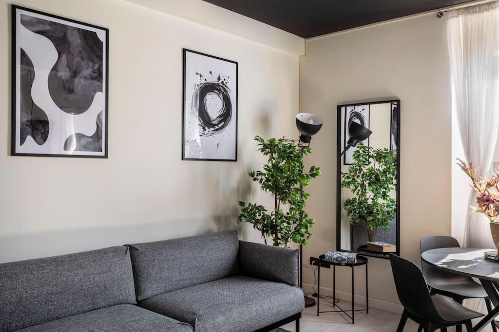 Stupendo Duplex In Centro A Milano Apartment Bagian luar foto