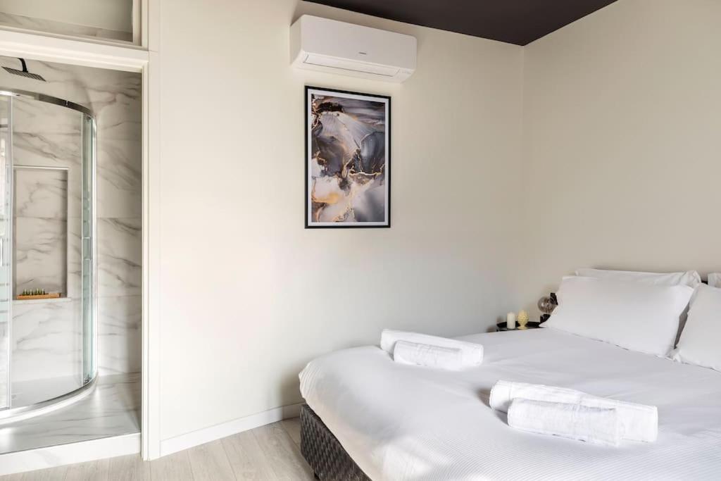 Stupendo Duplex In Centro A Milano Apartment Bagian luar foto